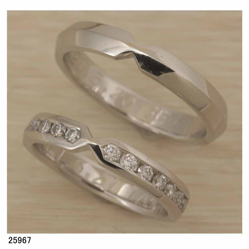 25967Pt950オーダーダイヤエタニティ結婚指輪